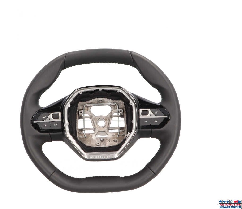 Used Steering wheel Peugeot 208 II (UB/UH/UP) e-208 Price € 115,00 Inclusive VAT offered by Automaterialen Ronald Morien B.V.