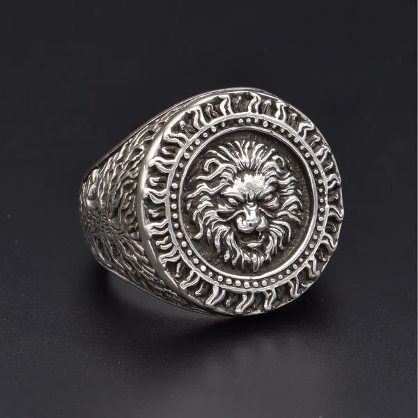 Large Silver Wolf Head Ring