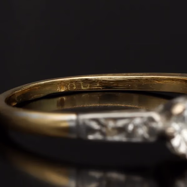 18ct Yellow Gold Diamond Solitaire Ring