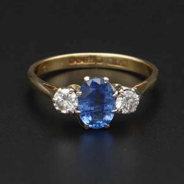 18ct Gold Sapphire and Diamond Ring