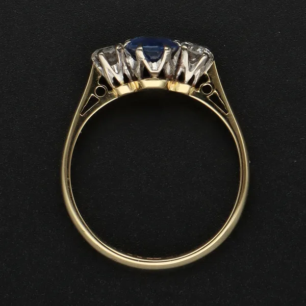 18ct Gold Sapphire and Diamond Ring
