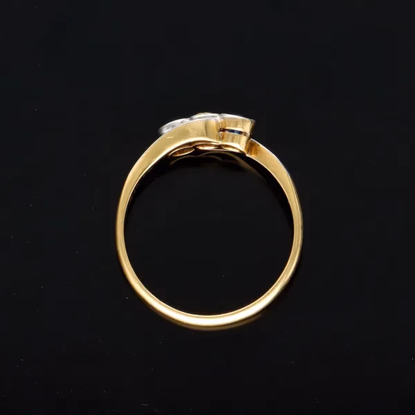 Antique 18ct Gold Sapphire and Diamond Ring