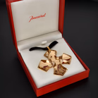 18ct Gold Baccarat Glass Cross Pendant