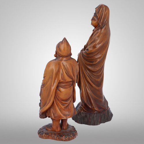 Oriental Pair of Carved Wooden Figures image-2