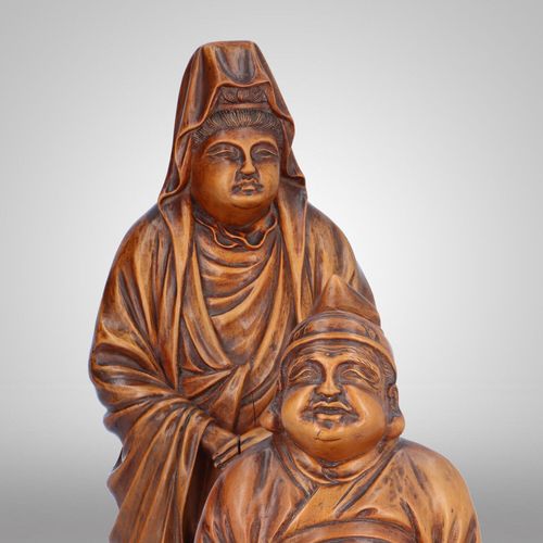 Oriental Pair of Carved Wooden Figures image-6