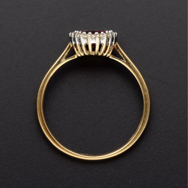 9ct Gold Amethyst Diamond Dress Ring