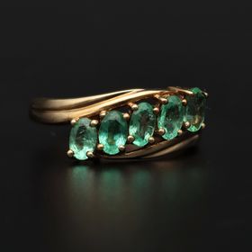 Gold Emerald Ring