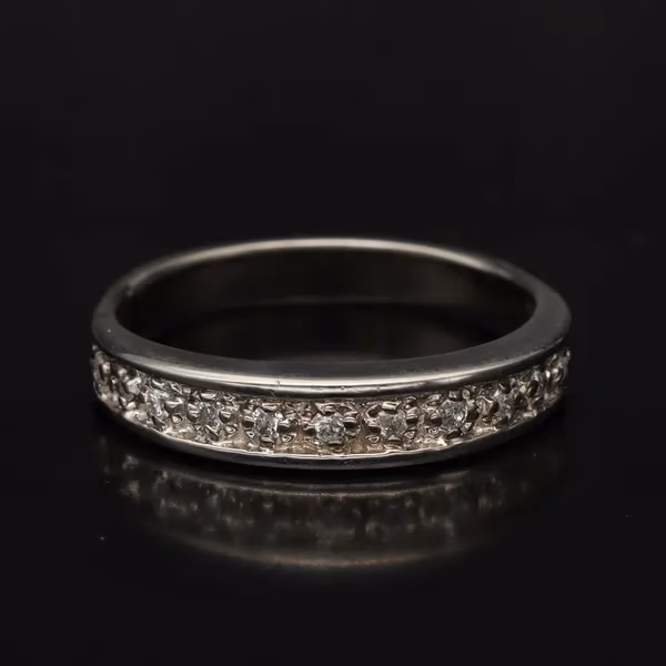 9ct White Gold Half Eternity Ring