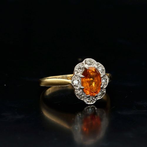 18ct Gold Cognac Citrine Diamond Ring image-1