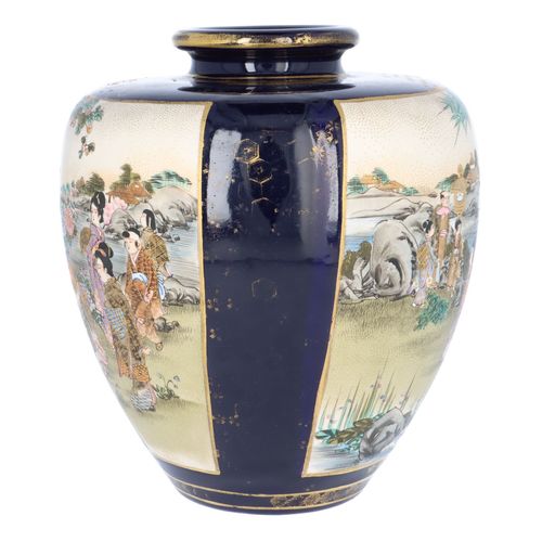 Japanese Meiji Period Satsuma Vase image-3