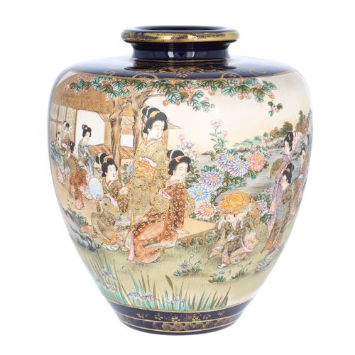 Japanese Meiji Period Satsuma Vase image-1