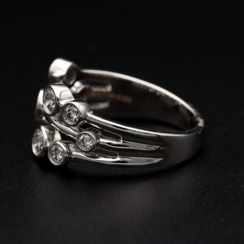 18ct White Gold Diamond Boodle Ring image-3