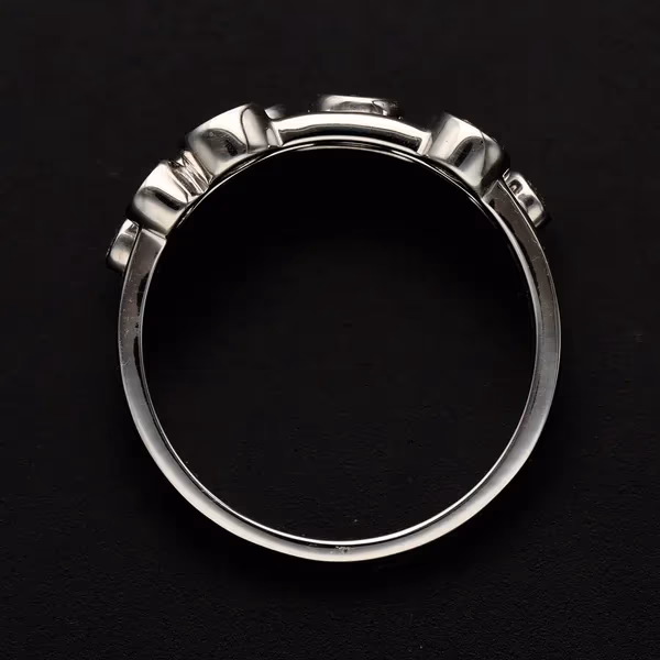 18ct White Gold Diamond Boodle Ring