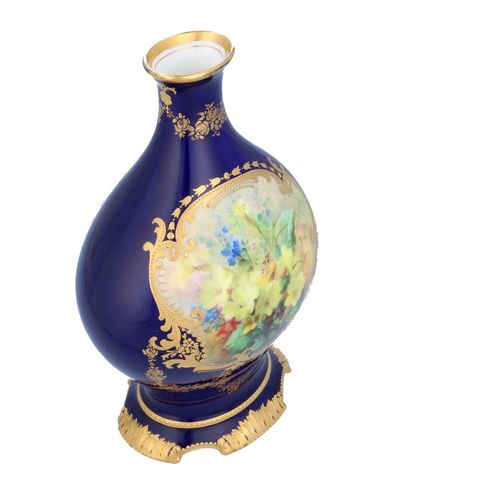 Pair of Royal Doulton Burslem Vases image-4
