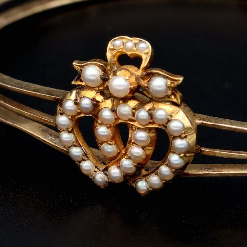 Victorian 15ct Gold Pearl Bangle image-3