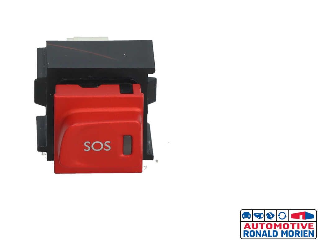 Używane SOS knop Peugeot 3008 II (M4/MC/MJ/MR) 1.2 12V e-THP PureTech 130 Cena € 15,00 Procedura marży oferowane przez Automaterialen Ronald Morien B.V.
