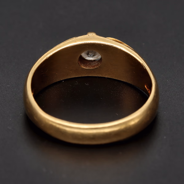 18ct Gold Diamond Ring