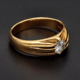 18ct Gold Diamond Ring