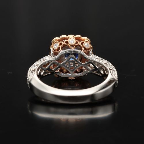 18ct Gold Aquamarine and Diamond Ring image-5
