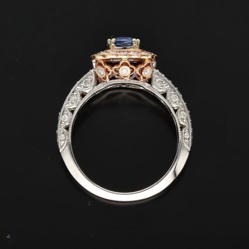 18ct Gold Aquamarine and Diamond Ring image-6