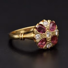 18ct Yellow Gold Ruby & Diamond Ring