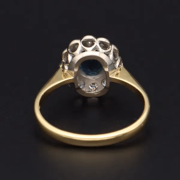 18ct Gold Sapphire and Diamond Ring