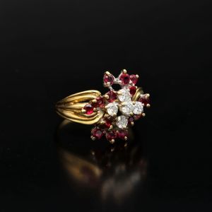 18ct Gold Diamond and Ruby Ring