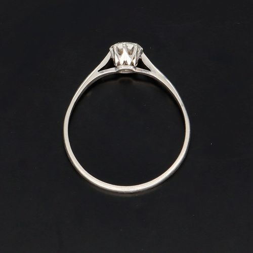 Antique Diamond Platinum Solitaire Ring image-6