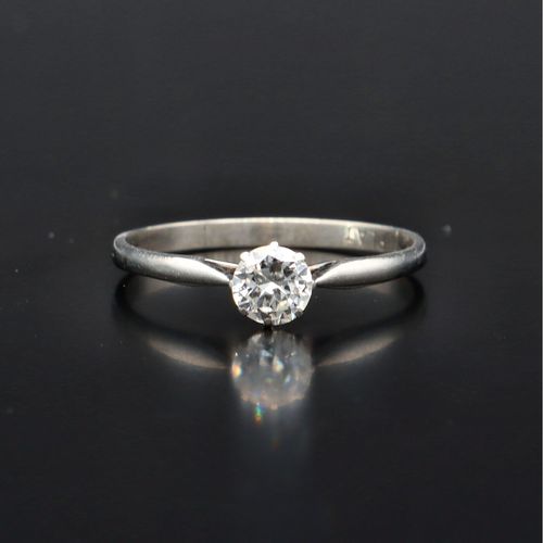 Antique Diamond Platinum Solitaire Ring image-2