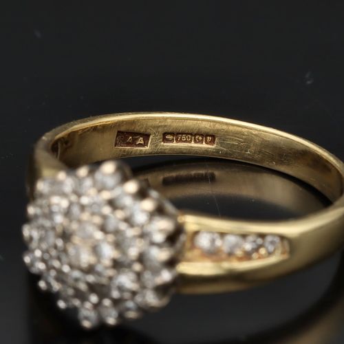 18ct Gold Diamond Ring. Birmingham 1995 image-4