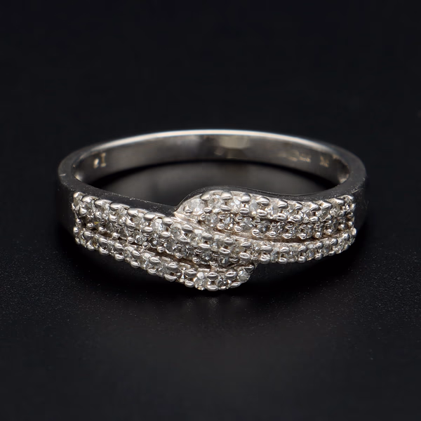 9ct White Gold 0.57ct Diamond Cluster Ring