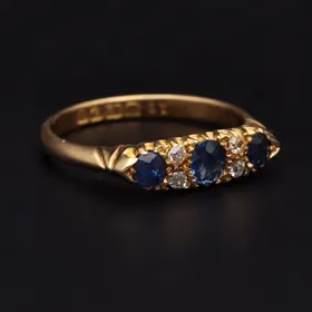 Antique 18ct Gold Sapphire Diamond Ring. 1910