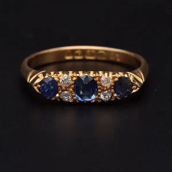 Antique 18ct Gold Sapphire Diamond Ring. 1910