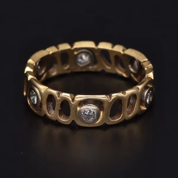 18k Gold Diamond Eternity Ring
