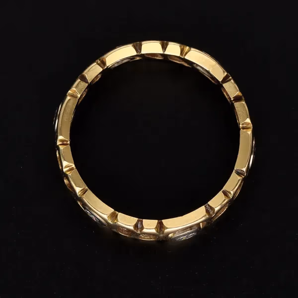 18k Gold Diamond Eternity Ring
