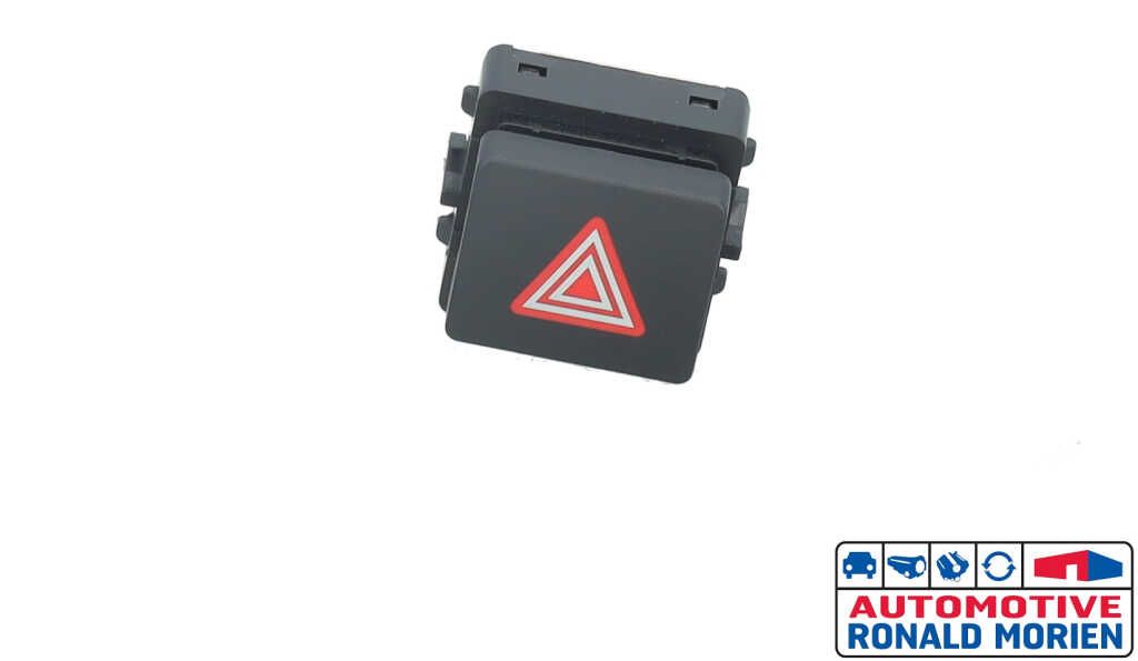 Used Panic lighting switch Audi A6 (C7) 2.0 TDI 16V Price € 9,99 Inclusive VAT offered by Automaterialen Ronald Morien B.V.
