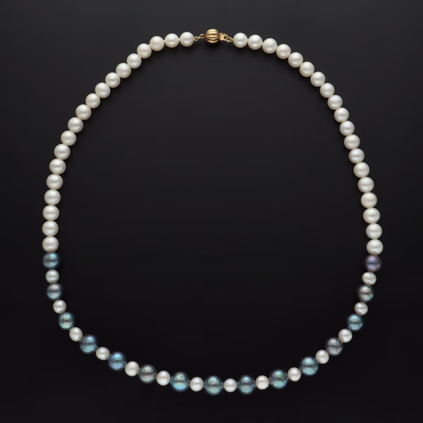 Cultured Pearl Necklace With 9ct Gold Clasp