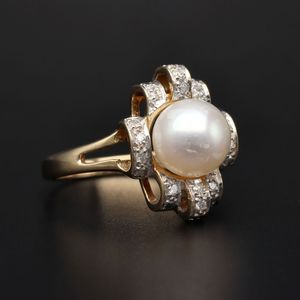 9ct Gold Diamond and Cultured Pearl Ring