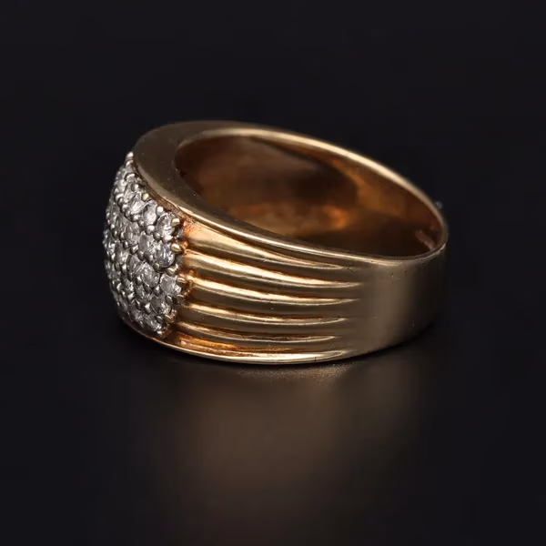 9ct Yellow Gold Diamond Cluster RIng