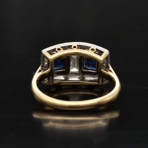 18ct Gold Platinum Diamond and Sapphire Ring image-5