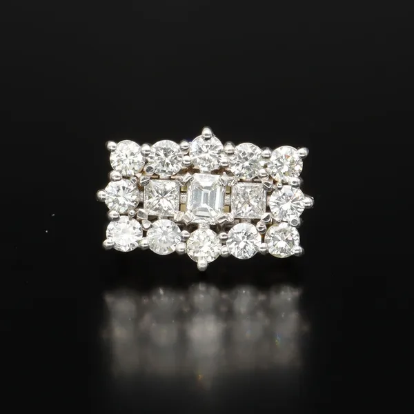 18K Gold & Diamond Cluster Ring