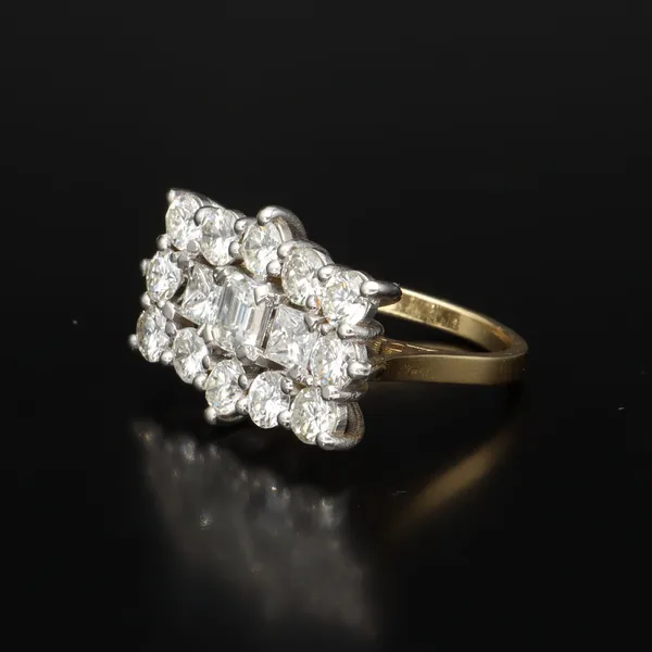 18K Gold & Diamond Cluster Ring