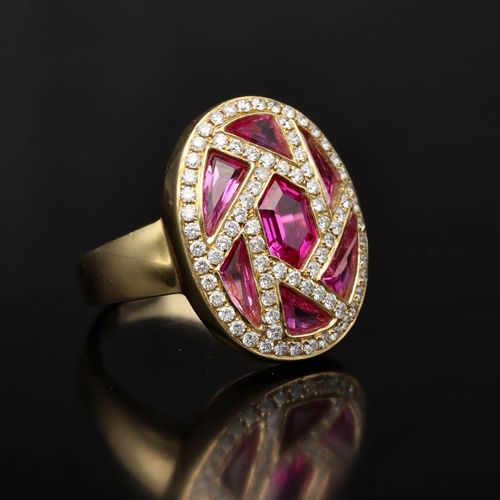 18ct Gold Pink Sapphire and Diamond Ring image-1