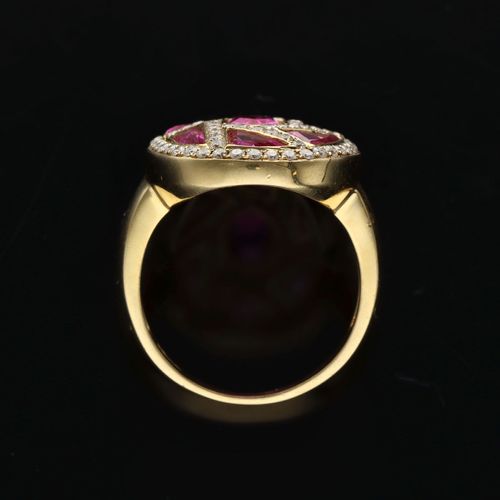 18ct Gold Pink Sapphire and Diamond Ring image-6