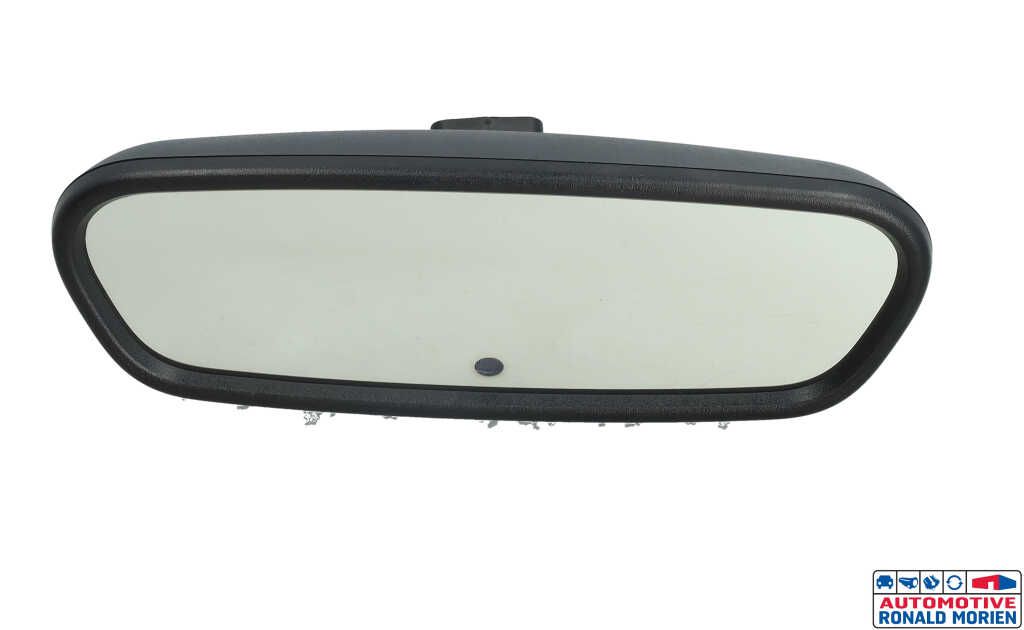 Used Rear view mirror Peugeot 3008 II (M4/MC/MJ/MR) 1.2 12V e-THP PureTech 130 Price € 19,00 Margin scheme offered by Automaterialen Ronald Morien B.V.
