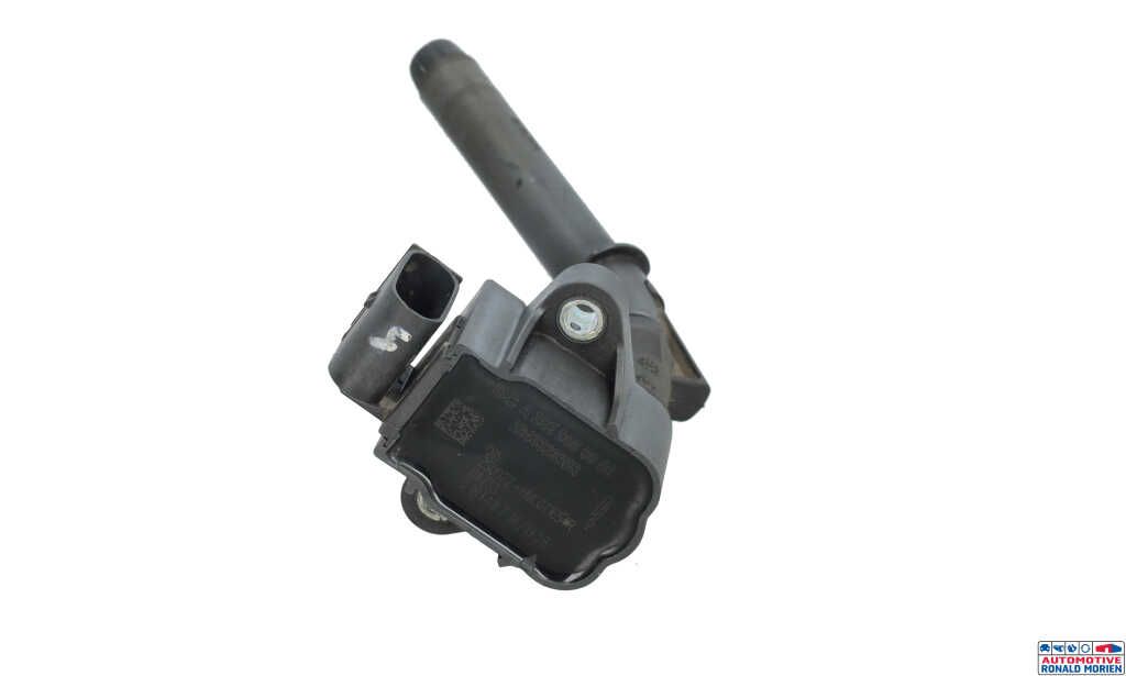 Used Ignition coil Renault Kadjar (RFEH) 1.3 TCE 140 FAP 16V Price € 19,00 Margin scheme offered by Automaterialen Ronald Morien B.V.