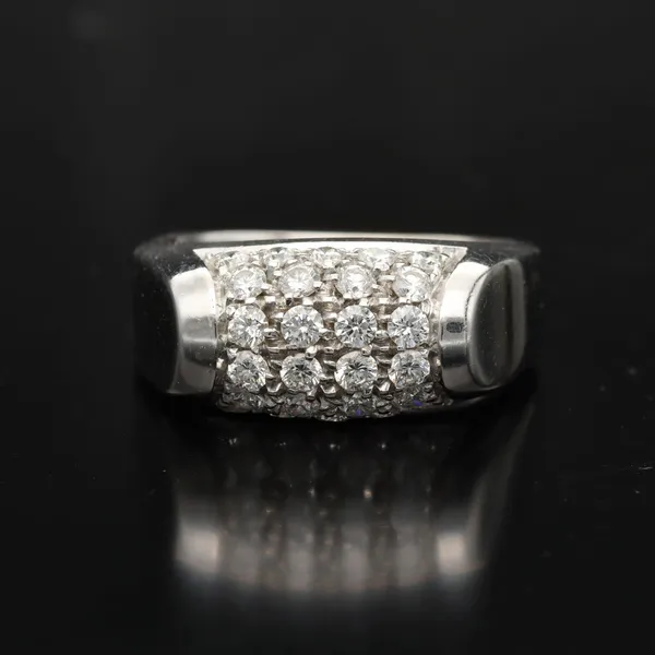 Bulvgari 18ct White Gold Diamond Cluster Ring
