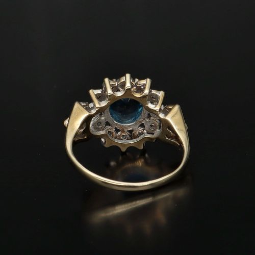 9ct Gold Diamond and Topaz Ring image-4