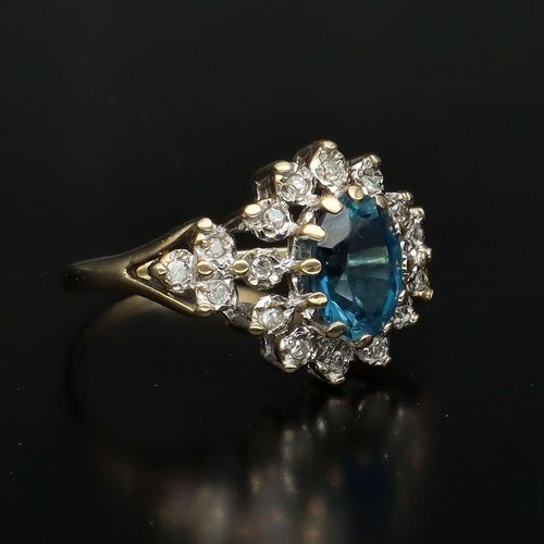 9ct Gold Diamond and Topaz Ring image-1