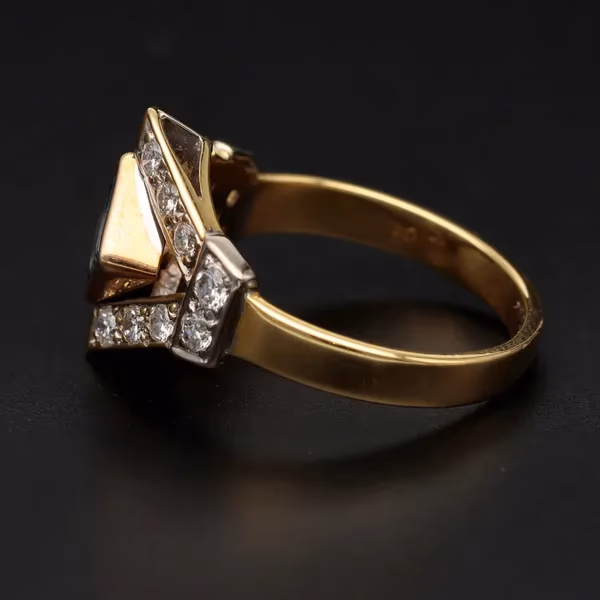 18ct Yellow Gold Aquamarine & Diamond Ring